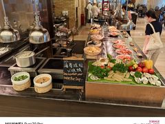 -圣丰索菲特·2 On 988 Café 自助餐厅