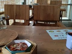 -蜜桃餐厅·伴山(湖滨商业街店)