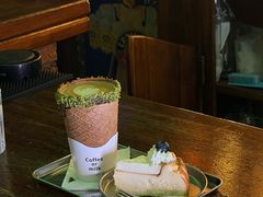 -丽纳尔斯酒吧咖啡LENORE’S BAR(三经街店)