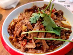 -老闵田螺馆·南昌市井菜·特色小吃(总店)