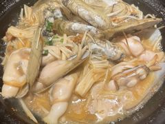 -邹开喜·炭炉鸡煲·海鲜火锅(虹口足球场店)