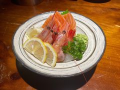三文鱼生鱼片-円满日式居酒屋(蓉花路美食街店)