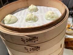 丝瓜虾仁小笼包-鼎泰丰(当代商城店)