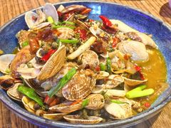 -蚝堡海鲜·威海菜·海肠捞饭·烧烤·亚洲吃蚝公司(幸福门店)