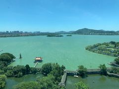 -君来湖滨饭店·玫瑰园