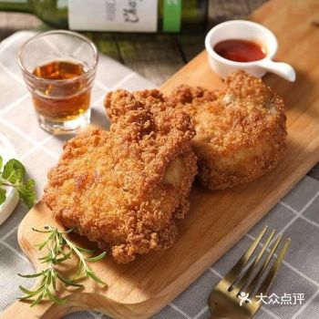 游戏好玩 但不要忘记填饱肚子呀 干饭时间到