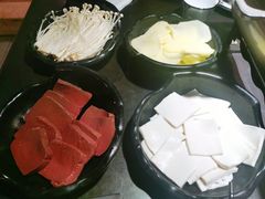 -愿者上钩·纸包鱼(翻身店)