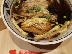 鲜虾馄饨面-弄堂小笼包(天津南开大悦城店)