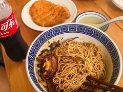 蛤蜊猪肝拌面+虎皮蛋-沪西老弄堂面馆(定西路店)