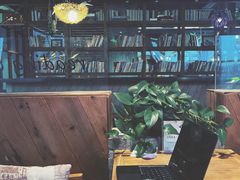 -reading cafe瑞汀咖啡(新华路店)