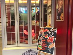 门面-Eckl’s爱氏热狗(猫街店)