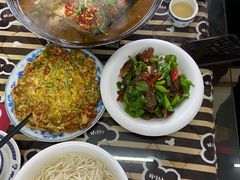 平锅剁椒鱼头-龚师傅土菜馆.地道农家菜(魅力湘西店)