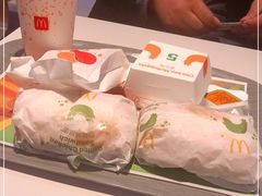 -麦当劳(东吴广场银泰城店)