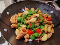 -老湖南民间菜·牛肉十八炒(花都店)