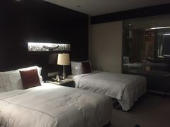 -青岛海尔洲际酒店