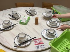 餐具摆设-培万河间驴火•驴肉火锅(东平店)