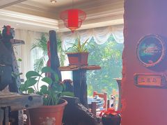 -大匠工房古船木艺术餐厅·猪肚鸡专门店(长白仙岛店)