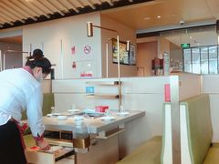 -海底捞火锅(新松江路店)