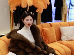 -肃宁华斯国际裘皮城