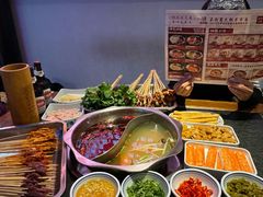 -来涮蜀鲜货火锅串串香(菜市口店)