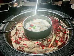 -晓宇重庆火锅(龙首店)