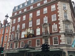 -The Diamond Jubilee Tea Salon at Fortnum & Mason