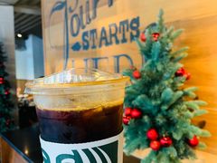 -星巴克(西藏路店)