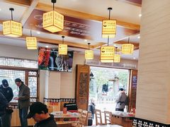 -阿婆情腊排骨火锅(金虹路店)