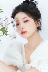 点击看大图 -onlygirl摄影美学馆高端定制(江滩店)