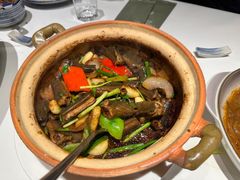 -八府香鸭·啫啫煲(华山路店)