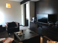 -青岛海尔洲际酒店