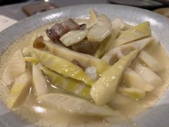 -半山腰·云南菜(侨福芳草地店)