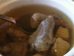 湯-广州花园酒店-凌璇阁360度高空海鲜自助餐CAROUSEL