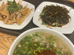 -西部马华清真兰州牛肉面·烧烤夜市(关东店)