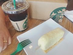 -星巴克(西安曲江银泰店)