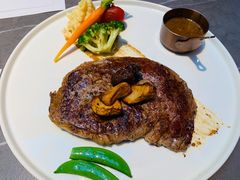 谷饲300天肉眼牛排-洛缦音乐餐厅(工业展览馆万象城店)