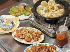 -楼上大排档·顺德菜·粥水·鱼生(苗栗路店)