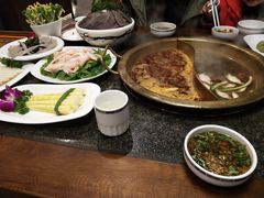 -小天鹅火锅·一线江景洪鼎旗舰店(洪崖洞店)