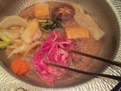-牛YO寿喜烧·铁板烧和牛火锅自助(市府恒隆店)