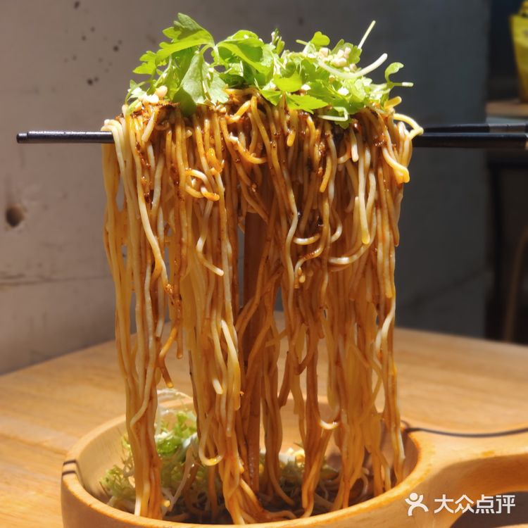 于家堡莎莎餐厅