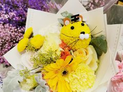 -花邻FloweringLife花艺气球派对(武康大楼店)