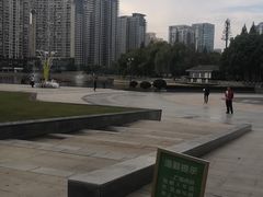 -西北湖绿化广场