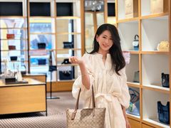 -首创奥特莱斯(西安店)