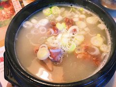 -益百岁牛尾汤(香山路店)