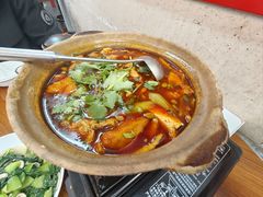 臭豆腐肥肠鸡煲-谢记上海大排档(长寿路店)