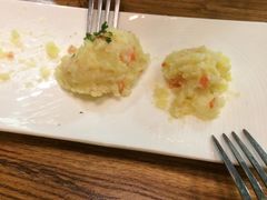 -玛格萝妮(汇智国际商业中心店)