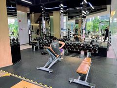 -威克健身游泳(万菱汇店)
