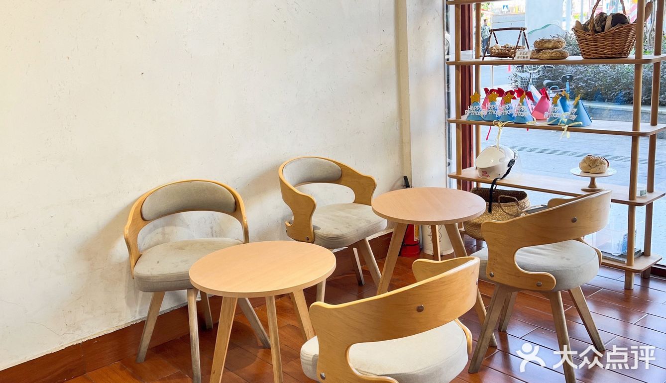 研味sweatness cake •茶山蛋糕面包出品很赞的店