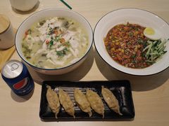 -汤去三面