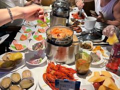 -领鲜活海鲜榴莲自助火锅(东门店)